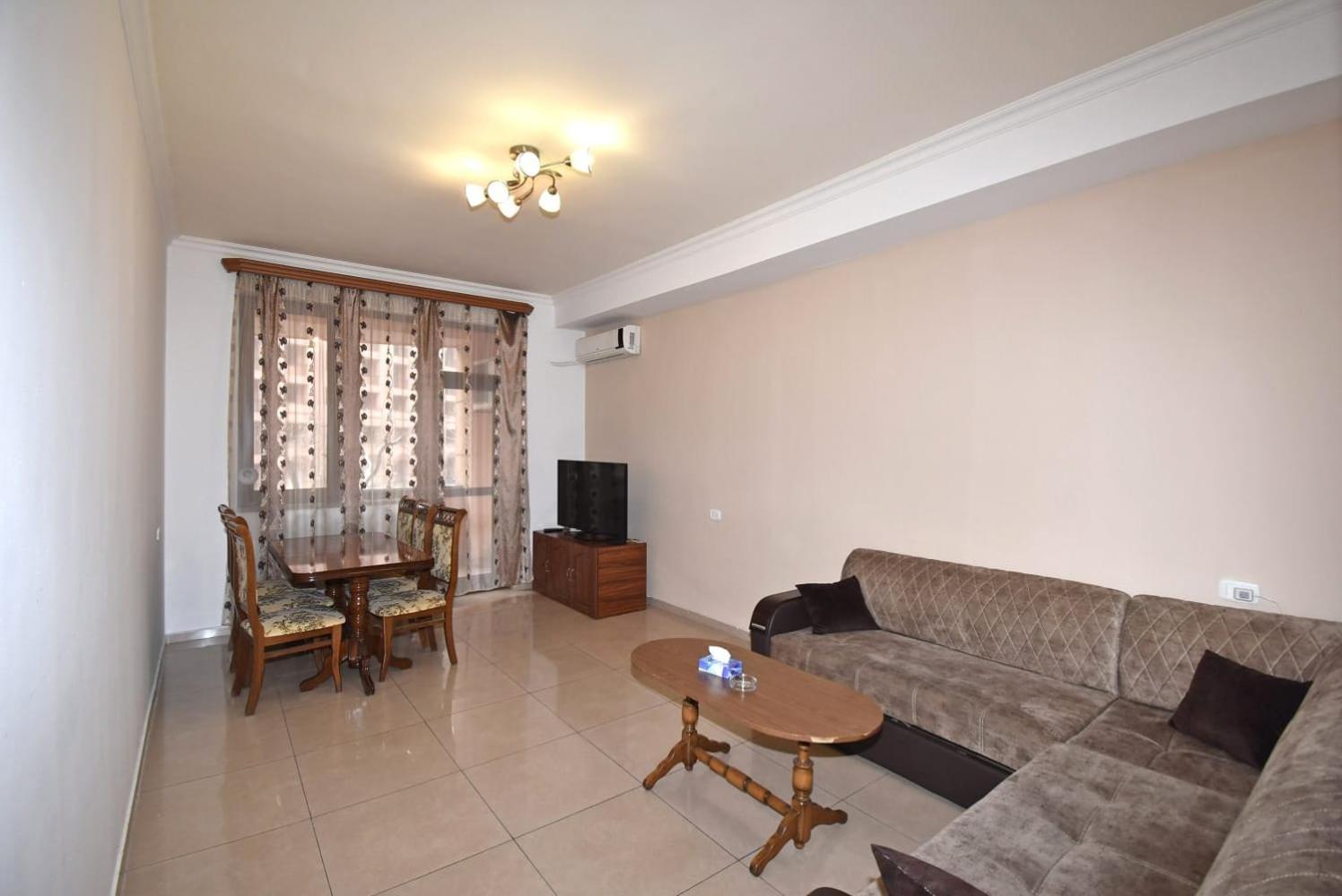Armenak Apartment In Aram Str Erivan Dış mekan fotoğraf